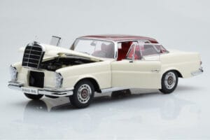 Mercedes 280 SE W108 Biely AUTOart 1:18 76287 Kov – obrázok 2 z 8