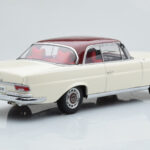 Mercedes 280 SE W108 Biely AUTOart 1:18 - image 4 of 8