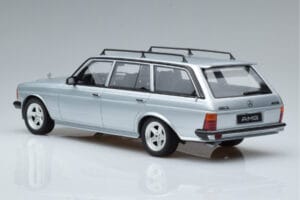 Mercedes 280 TE AMG S123 Strieborný Otto 1:18 OT246 Živica – obrázok 5 z 6