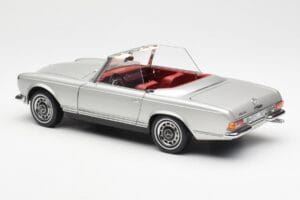 Mercedes 280 SL W113 Pagoda Strieborný Schuco 1:18 450035000 Kov – obrázok 7 z 8