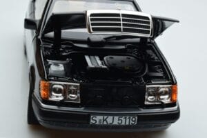Mercedes 300 CE-24 C124 Coupe AMG Wheels Limitovaná Edícia Norev 1:18 183881 Kov – obrázok 9 z 11