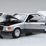 Mercedes 300 CE-24 C124 Coupe Strieborný Norev 1:18 183880 Kov - image 2 of 7