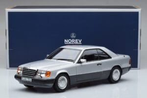 Mercedes 300 CE-24 C124 Coupe Strieborný Norev 1:18 183880 Kov – obrázok 7 z 7