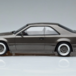Mercedes 300 CE C124 AMG The Hammer Šedý Otto 1:18 - image 3 of 6