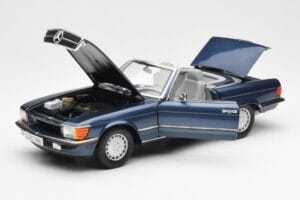 Mercedes 300 SL R107 Námornícka Modrá Norev 1:18 183466 Kov – obrázok 2 z 8