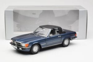 Mercedes 300 SL R107 Námornícka Modrá Norev 1:18 183466 Kov – obrázok 8 z 8