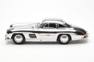 Mercedes 300 SL W198 Chróm Minichamps 1:18 B66040645 Kov – obrázok 4 z 8