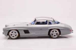 Mercedes 300 SL W198 Gullwing By S-Klub Šedý GT Spirit 1:18 GT418 Živica – obrázok 3 z 6