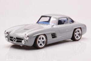 Mercedes 300 SL W198 Gullwing By S-Klub Šedý GT Spirit 1:18 GT418