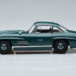 Mercedes 300 SL W198 Gullwing Zelený Norev 1:18 - image 4 of 7