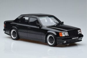Mercedes 300E W124 5.6 AMG The Hammer Otto 1:18 OT638 Živica – obrázok 4 z 6