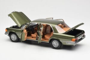 Mercedes 450SEL 6.9 W116 Zelený Metalíza Norev 1:18 183455 Kov – obrázok 5 z 8