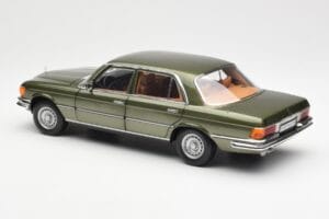 Mercedes 450SEL 6.9 W116 Zelený Metalíza Norev 1:18 183455 Kov – obrázok 7 z 8