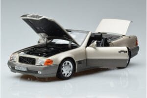 Mercedes 500 SL R129 Smoke Strieborný Norev 1:18 183719 Kov – obrázok 2 z 7