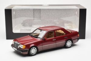 Mercedes 500E W124 Červený Metallic Edícia Dealera Norev 1:18 B66040699 Kov – obrázok 8 z 8