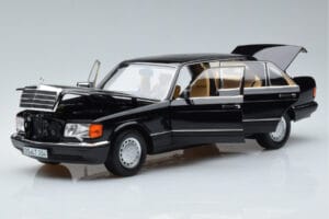 Mercedes 560 SEL W126 Čierny Norev 1:18 183793 Kov – obrázok 2 z 7