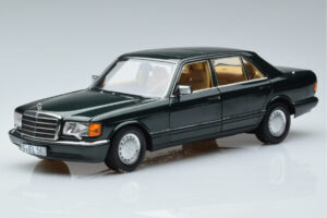 Mercedes 560 SEL W126 Tmavo Zelená Metalíza Norev 1:18