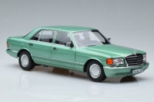 Mercedes 560 SEL W126 Svetlozelená Norev 1:18 183469 Kov – obrázok 5 z 7