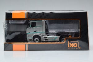 Mercedes Actros MP4 Racing Edition IXO 1:43 TR091 Kov – obrázok 6 z 6