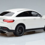 Mercedes AMG GLE 63S C292 Coupe Biely GT Spirit 1:18 - image 2 of 6