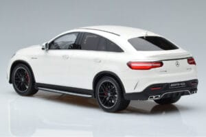 Mercedes AMG GLE 63S C292 Coupe Biely GT Spirit 1:18 B66965706 Živica – obrázok 5 z 6