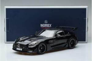 Mercedes AMG GT C190 Black Series Čierny Norev 1:18 183900 Kov – obrázok 7 z 7