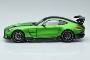 Mercedes AMG GT C190 Black Series Zelený Hell Magno Limitovaná Edícia Norev 1:18 183903 Kov – obrázok 4 z 7