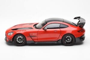 Mercedes AMG GT Black Series Červený Asia Exclusive Norev 1:18 183906 Kov – obrázok 4 z 8
