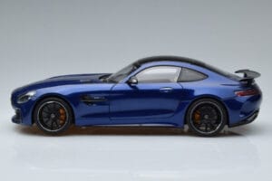 Mercedes AMG GT R C190 Briliantová Modrá AUTOart 1:18 76334 Kov – obrázok 4 z 7