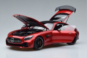 Mercedes AMG GT R C190 Kardinálska Červená AUTOart 1:18 76331 Kov – obrázok 2 z 7