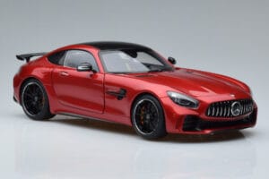 Mercedes AMG GT R C190 Kardinálska Červená AUTOart 1:18 76331 Kov – obrázok 5 z 7
