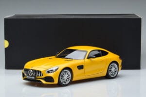 Mercedes AMG GT S Solarbeam Norev 1:18 B66960410 Kov – obrázok 7 z 7