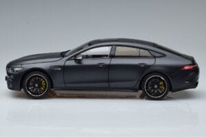 Mercedes AMG GT63 S X290 Dealer Edition Norev 1:18 B66960460 Kov – obrázok 4 z 7
