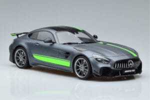 Mercedes AMG GT R Pro Selenite Šedý GT Spirit 1:18 GT265 Živica – obrázok 4 z 6