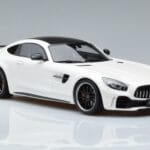 Mercedes AMG GT R Biely GT Spirit 1:18 KJ021 Živica - image 4 of 6