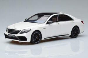 Mercedes AMG S63 W222 Diamond Biely GT Spirit 1:18