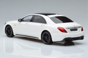 Mercedes AMG S63 W222 Diamond Biely GT Spirit 1:18 B66965714 Živica – obrázok 5 z 6