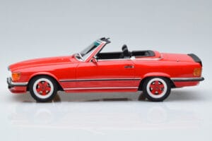 Mercedes AMG SL500 R107 Červený Otto 1:18 OT962 Živica – obrázok 3 z 6