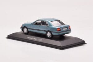 Mercedes C-Class W202 C220 Petrol Metalický Minichamps 1:43 B66005705 Kov – obrázok 2 z 3