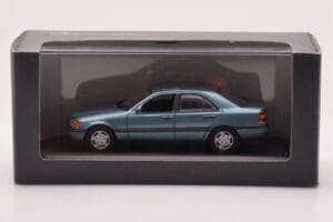 Mercedes C-Class W202 C220 Petrol Metalický Minichamps 1:43 B66005705 Kov – obrázok 3 z 3