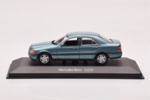 Mercedes C-Class W202 C220 Petrol Metalický Minichamps 1:43