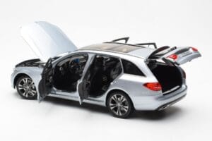 Mercedes C-Class W205 T-Model Strieborný Asia Exclusive Norev 1:18 183865 Kov – obrázok 5 z 8