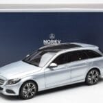Mercedes C-Class W205 T-Model Strieborný Asia Exclusive Norev 1:18 - image 8 of 8