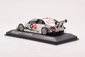 Mercedes C-Class W204 DTM GQ AMG Mercedes #16 Engels DTM 2009 Minichamps 1:43 400093816 Kov – obrázok 3 z 4
