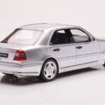 Mercedes C36 AMG W202 Strieborný Otto 1:18 - image 2 of 6
