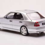 Mercedes C36 AMG W202 Strieborný Otto 1:18 - image 5 of 6