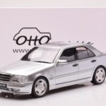 Mercedes C36 AMG W202 Strieborný Otto 1:18 - image 6 of 6