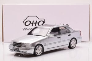 Mercedes C36 AMG W202 Strieborný Otto 1:18 OT443 Živica – obrázok 6 z 6