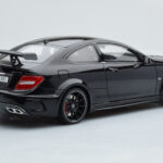 Mercedes C63 AMG W204 Black Series Čierny GT Spirit 1:18 - image 2 of 7
