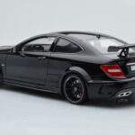 Mercedes C63 AMG W204 Black Series Čierny GT Spirit 1:18 - image 5 of 7